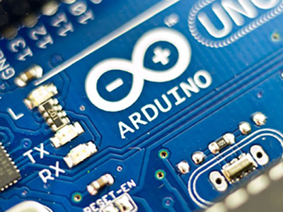 Arduino basis: Hello World - Navorming op vraag